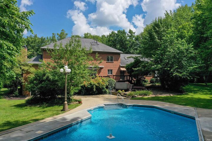 Property Photo: 1125 Suwannee Drive IN 47725