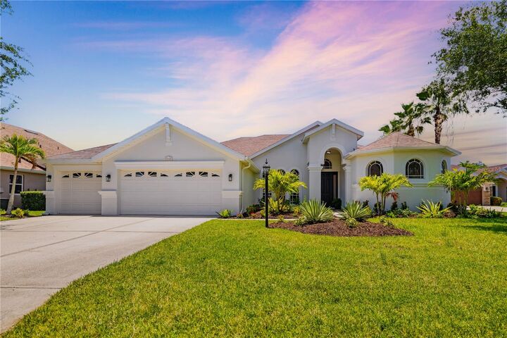 7727 Heyward Circle  University Park FL 34201 photo