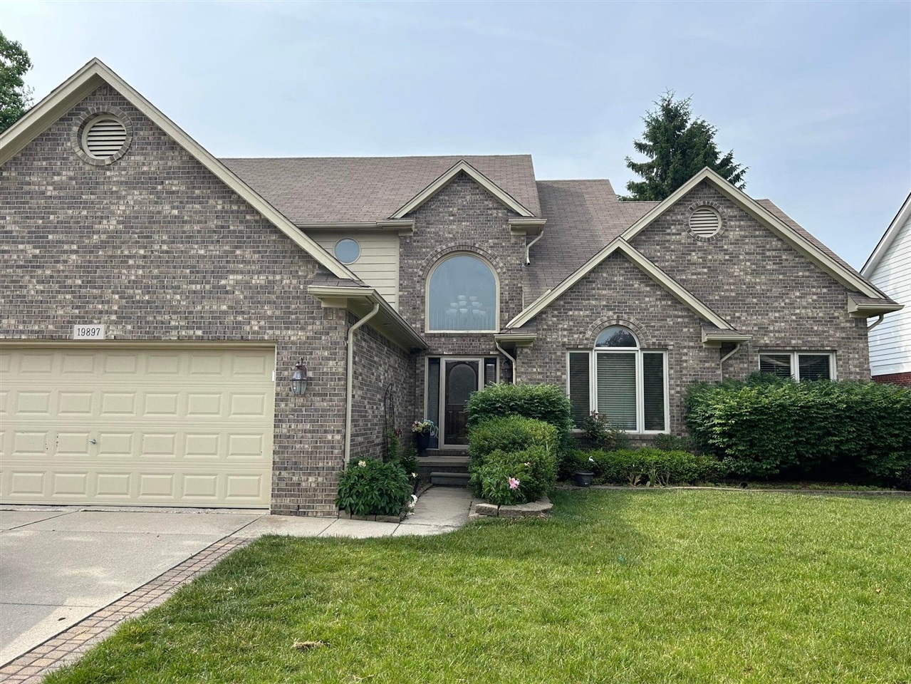 19897 Mapleton Drive  Macomb MI 48044-5773 photo