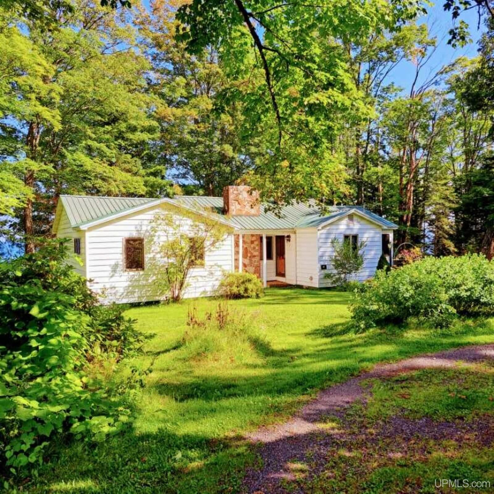 Property Photo:  11293 Desrochers Road  MI 49958 