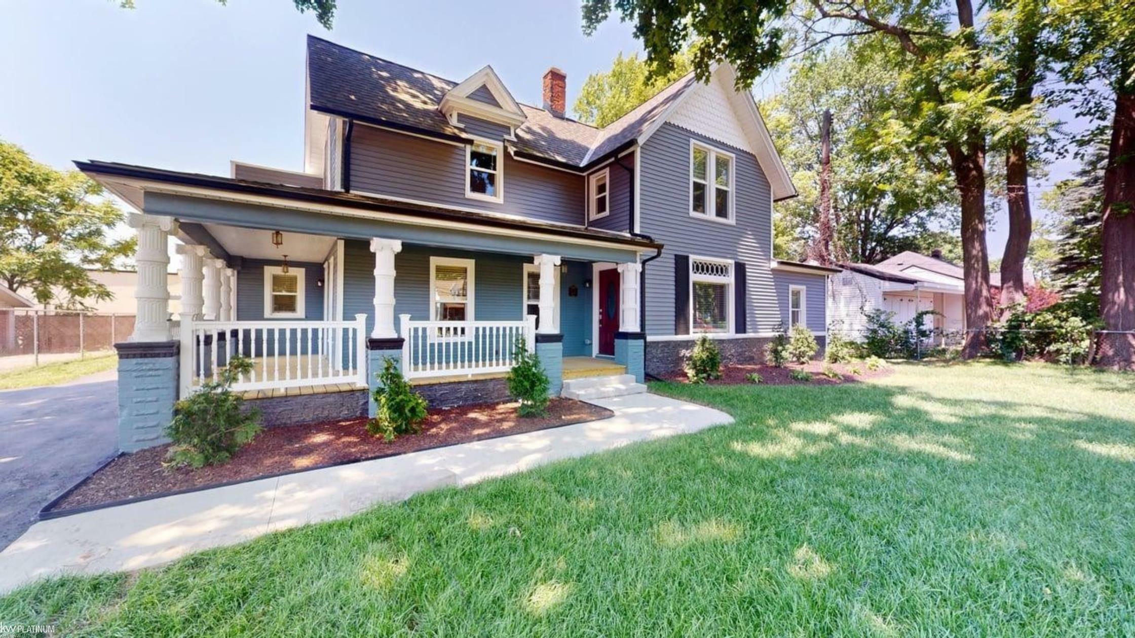 143 N Rose Street  Mount Clemens MI 48043 photo
