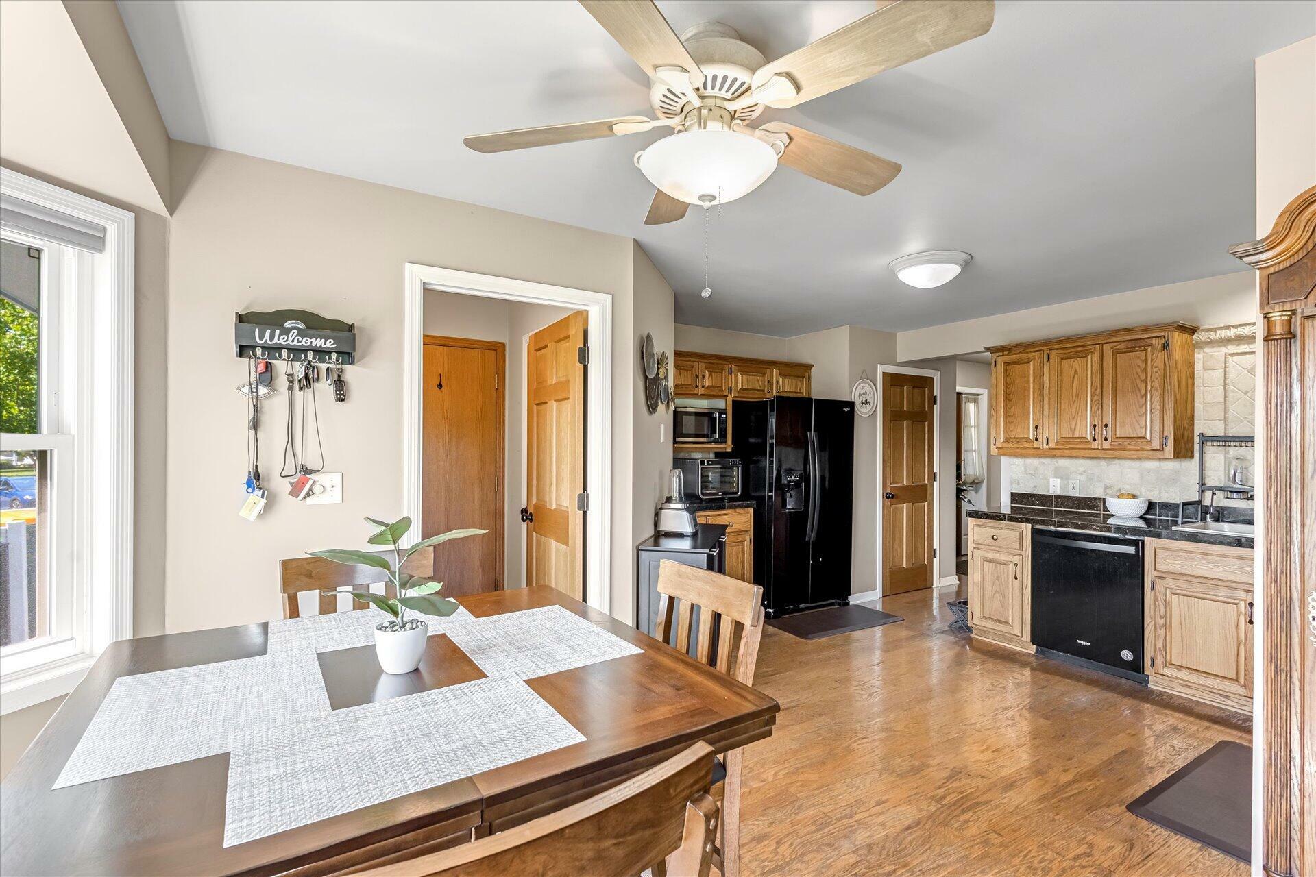 Property Photo: W209n16520 Cairn Ct WI 53037