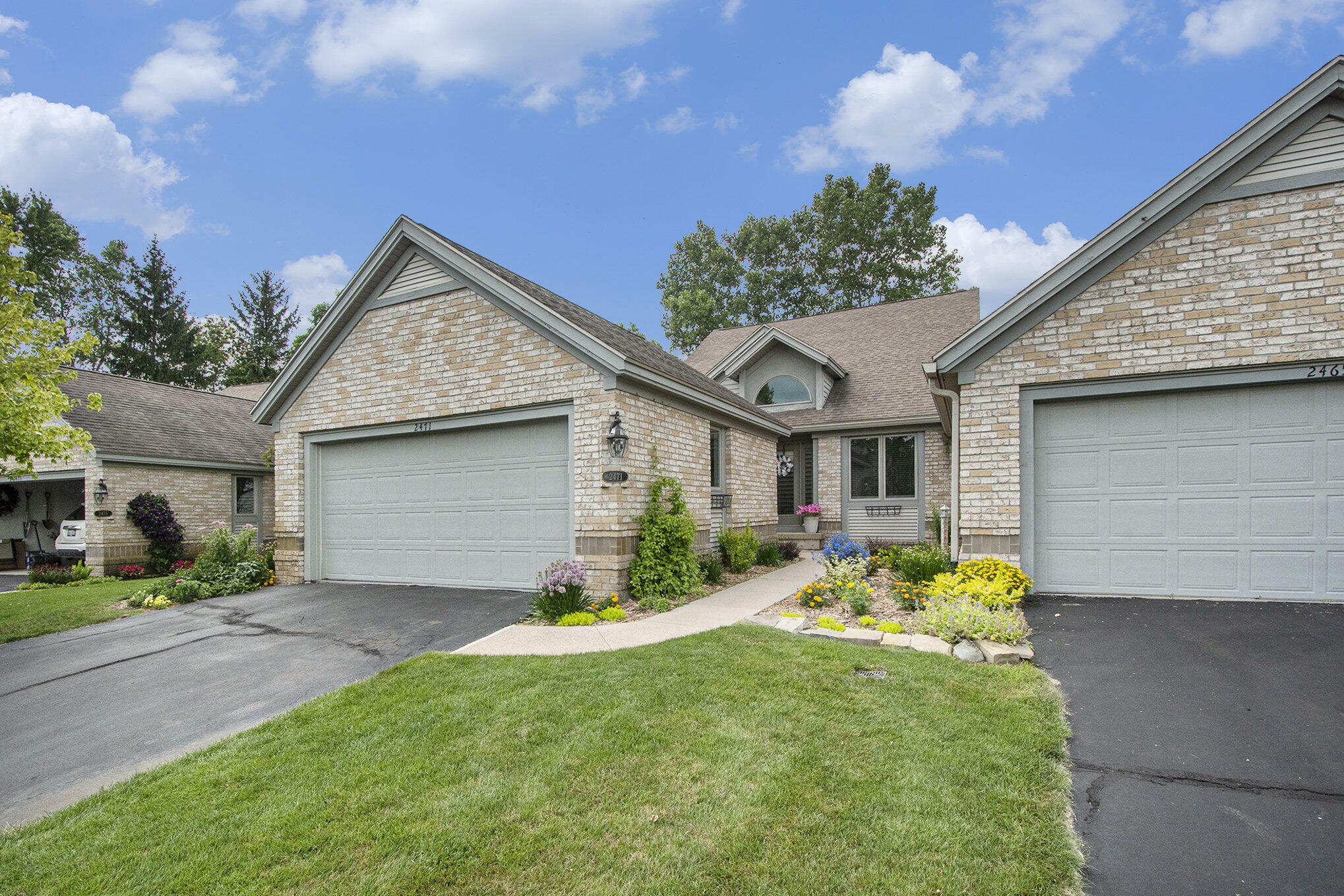 Property Photo: 2471 High Ridge Lane SE MI 49546
