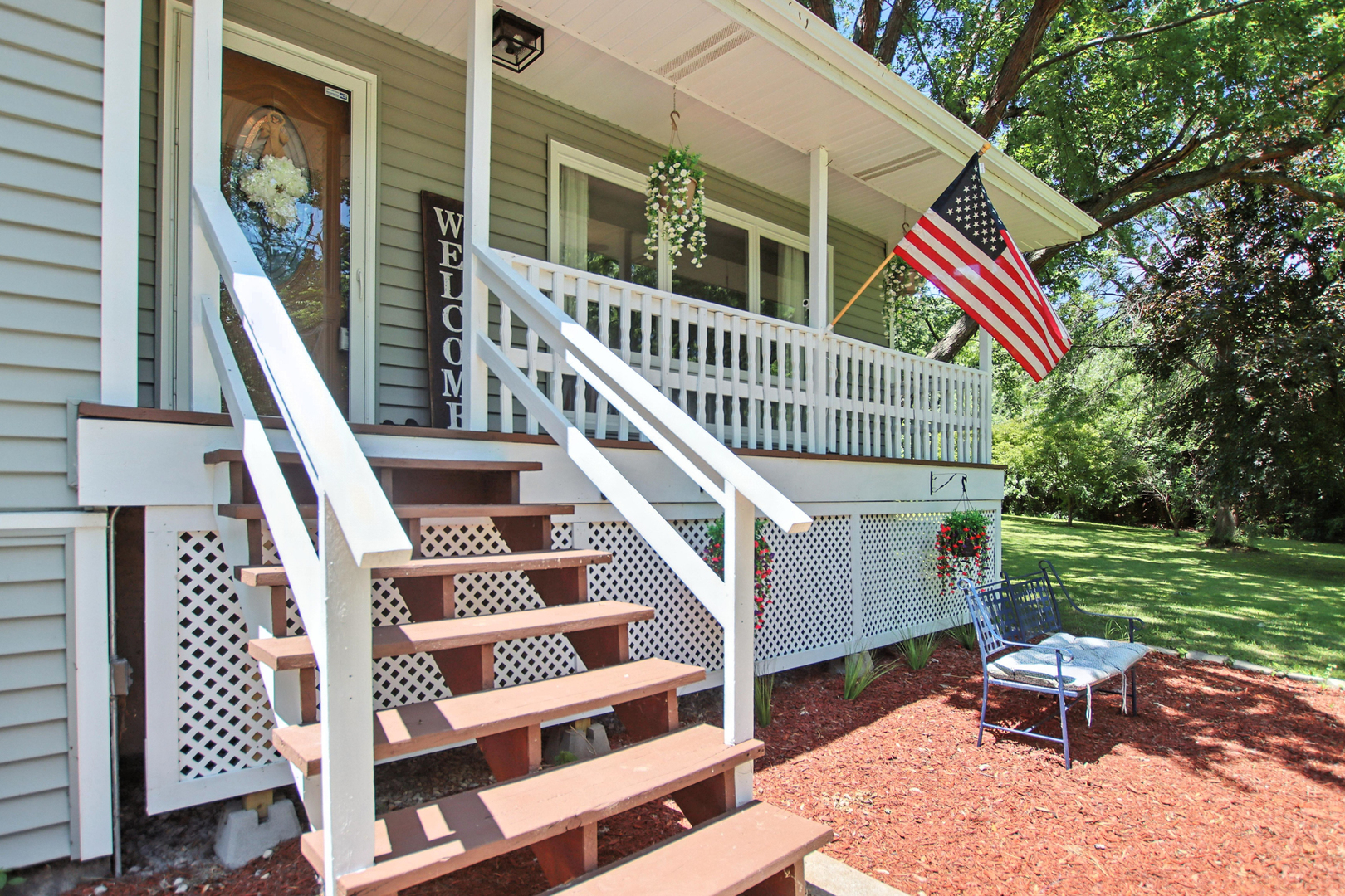 Property Photo: 40474 N Glendale Avenue IL 60099