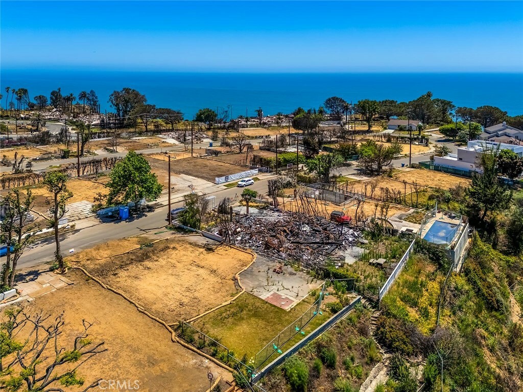 Property Photo:  17047 Bollinger Drive  CA 90272 