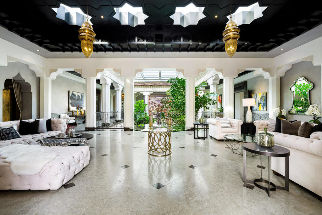 Property Photo: 613 Indian CA 92260