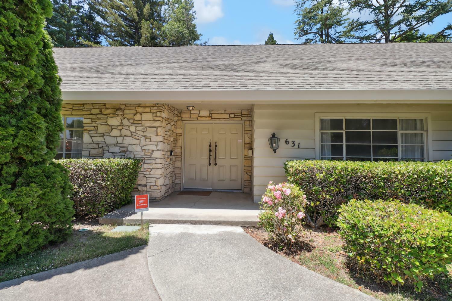 631 Wilhaggin Drive  Sacramento CA 95864 photo