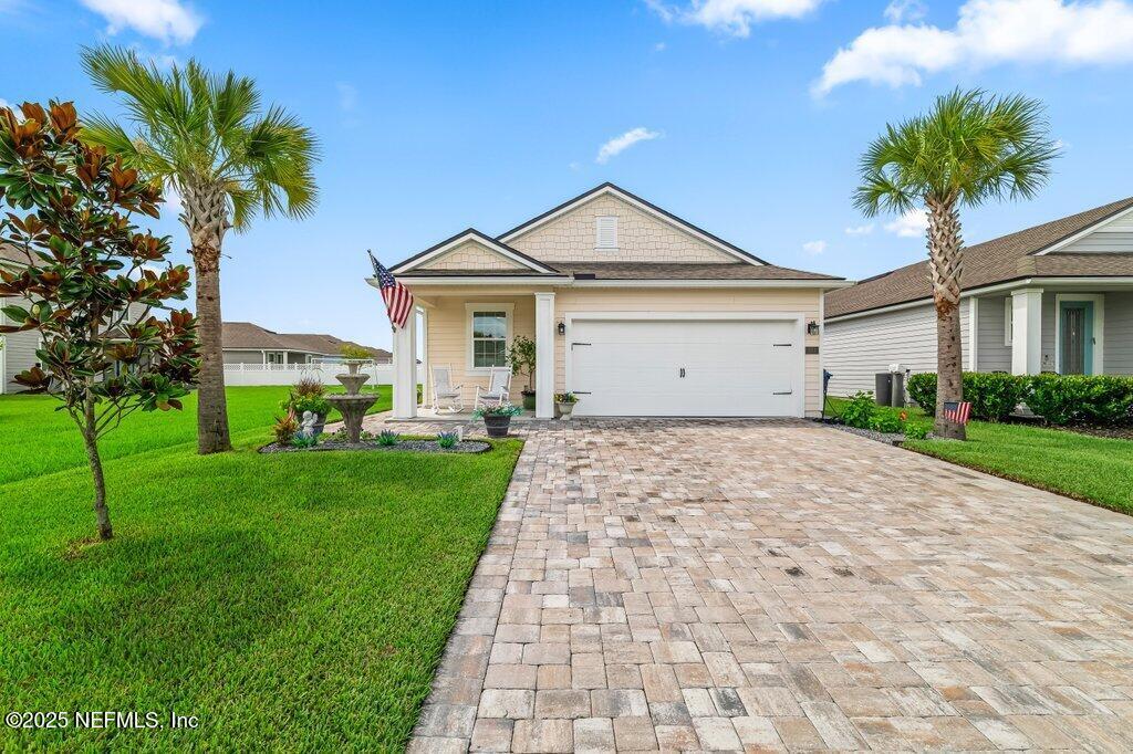 Property Photo:  273 Thistleton Way  FL 32092 