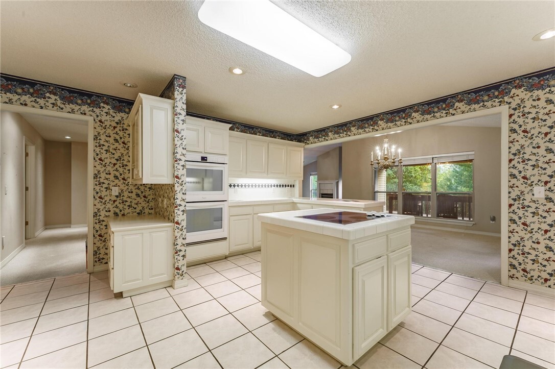Property Photo: 21 Castleford Drive AR 72714