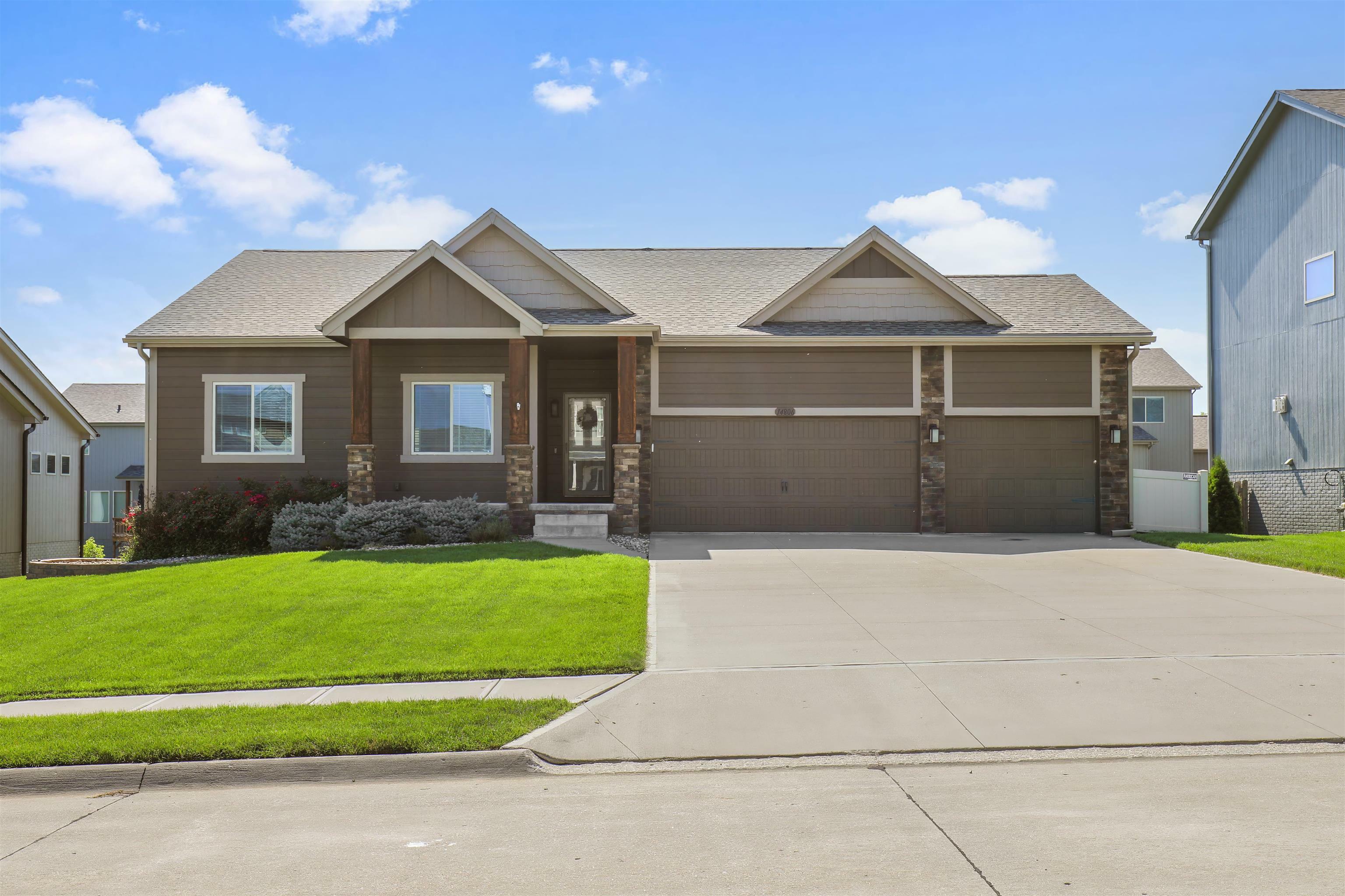 Property Photo: 14806 S 23rd Street NE 68123