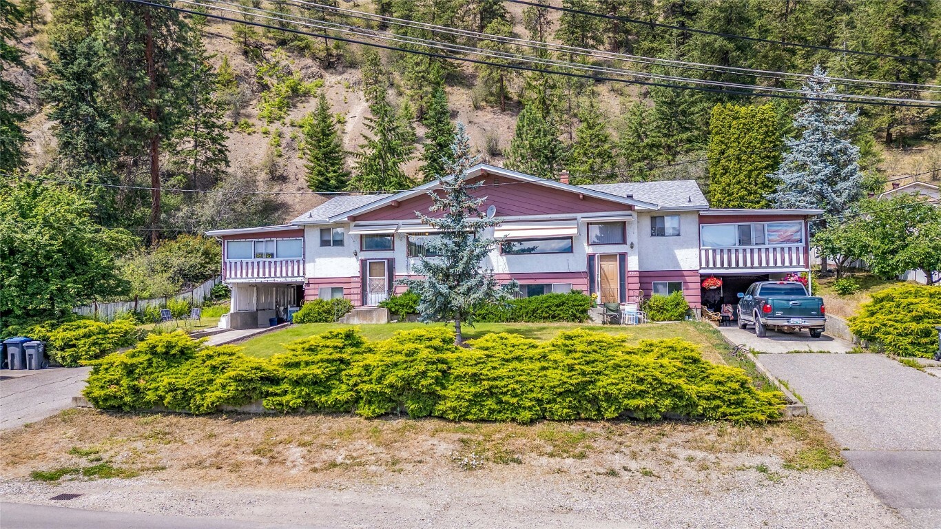 396 Moubray Road  Kelowna BC V1V 1R4 photo
