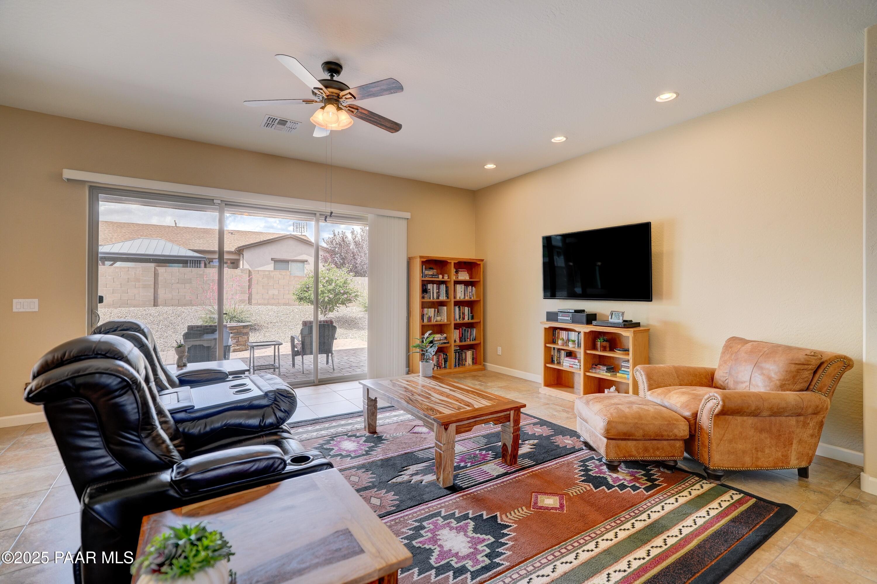 Property Photo: 7095 E Prairie Ridge Road AZ 86315
