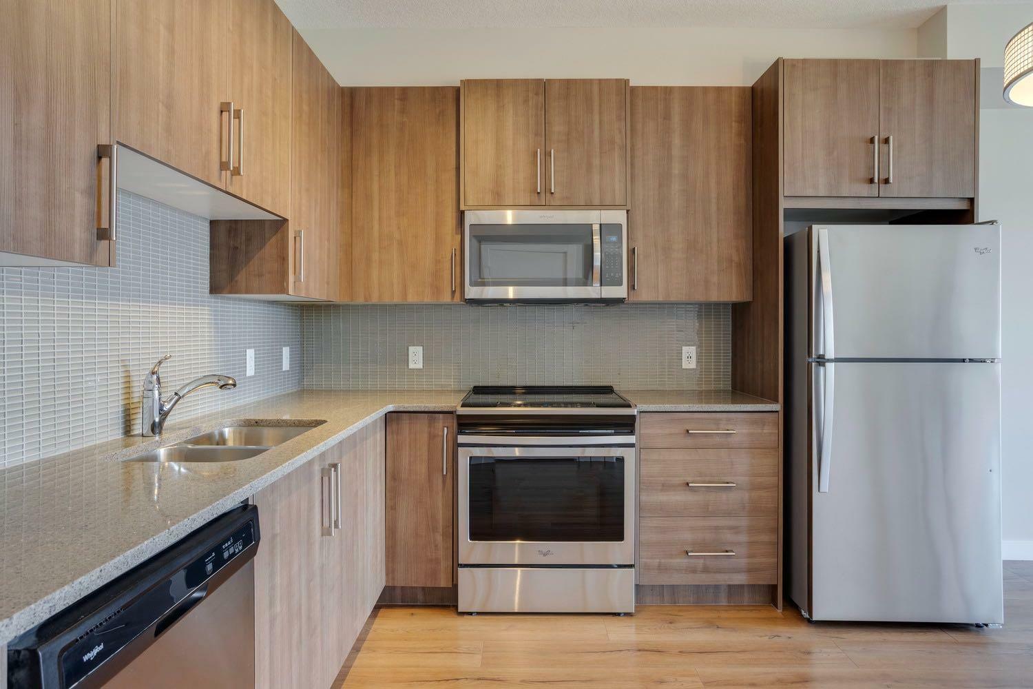 Property Photo: 24 Sage Hill Terrace NW 219 AB T3R 0W7