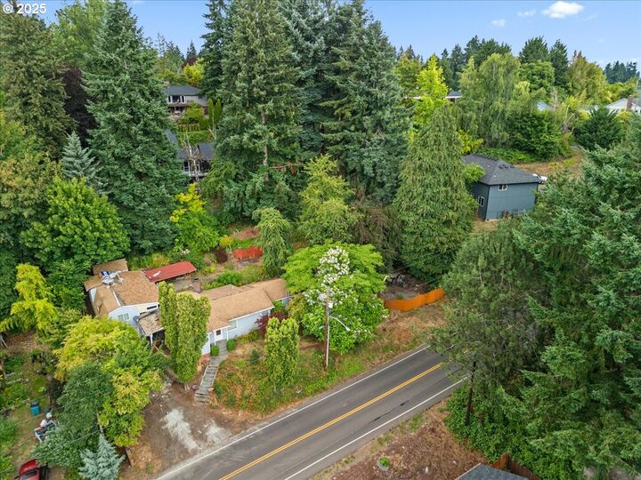 Property Photo: 2510 NE 54th St WA 98663