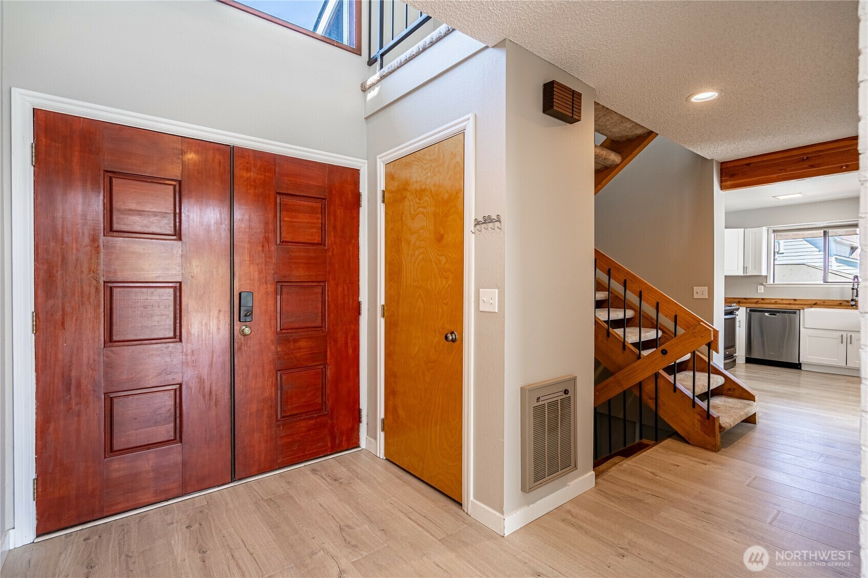 Property Photo: 228 E Gibson Avenue WA 98816