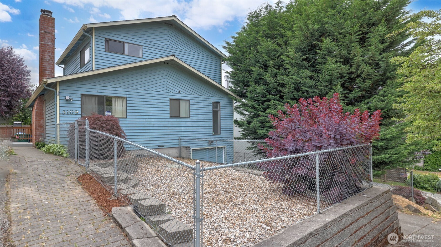 Property Photo: 5109 S Myrtle Street WA 98118