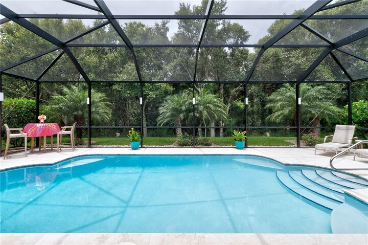 Property Photo: 1601 Segovia Circle FL 32966