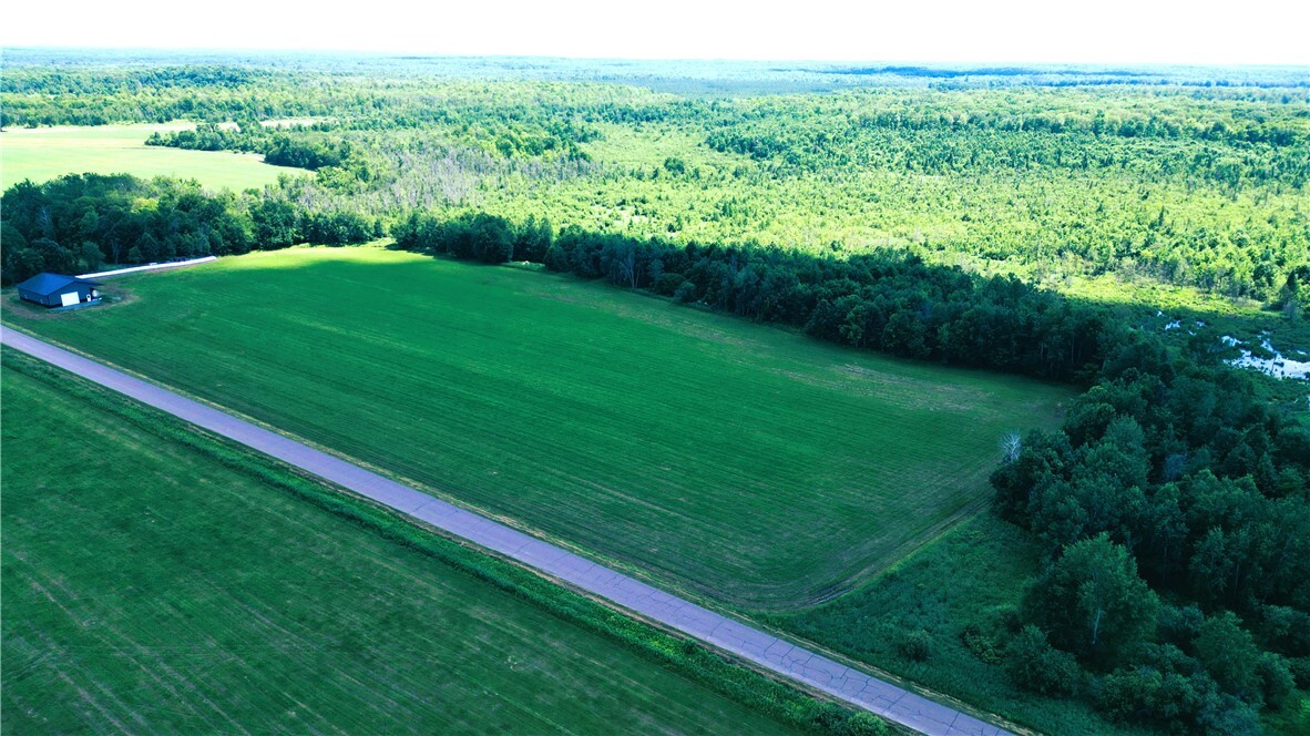 Property Photo: W14115 Spur 5 Rd. WI 54766