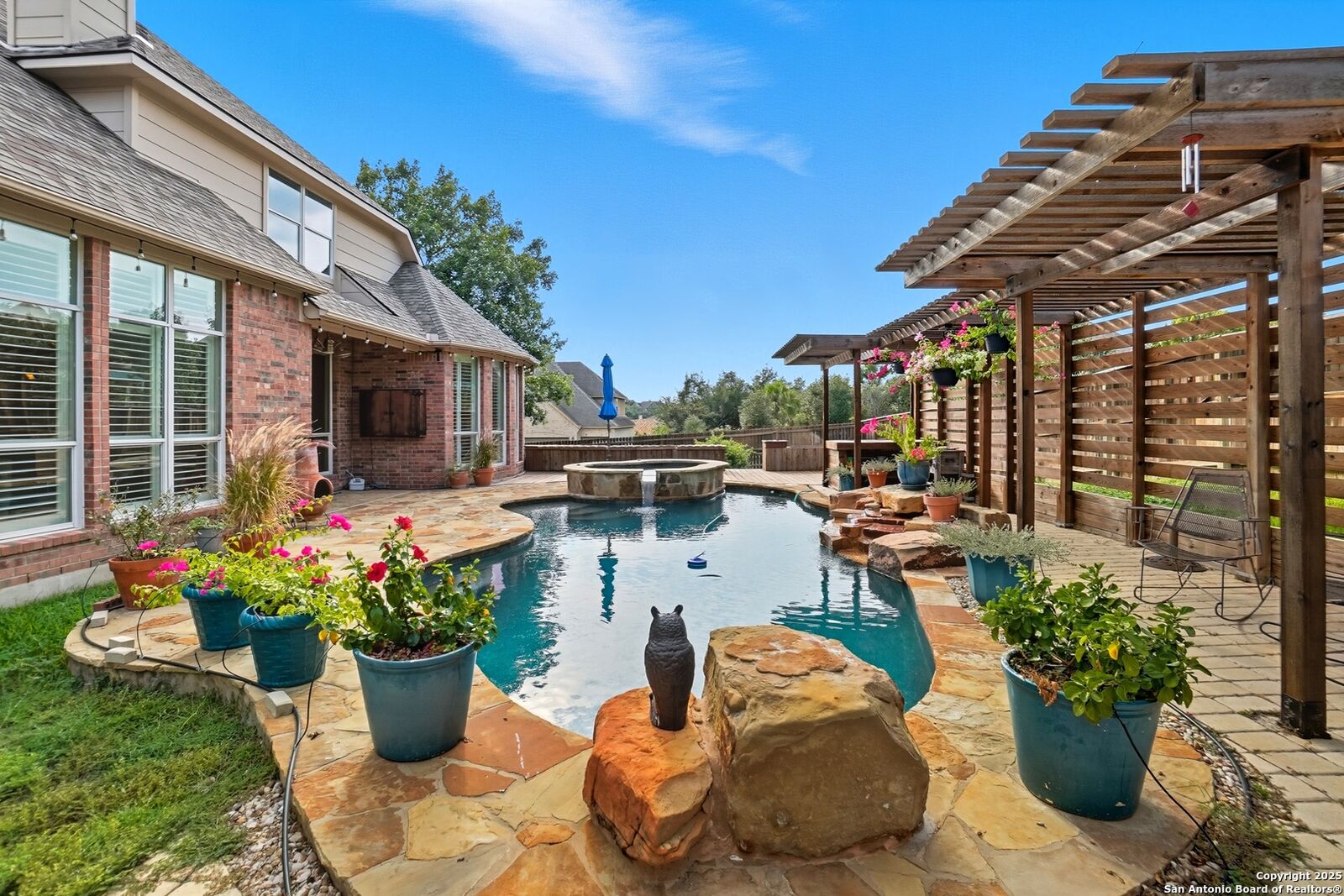 Property Photo:  203 Bushbuck Path  TX 78258 