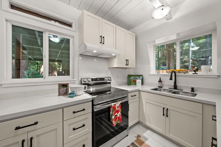 Property Photo:  1666 Creek Drive  CA 95018 