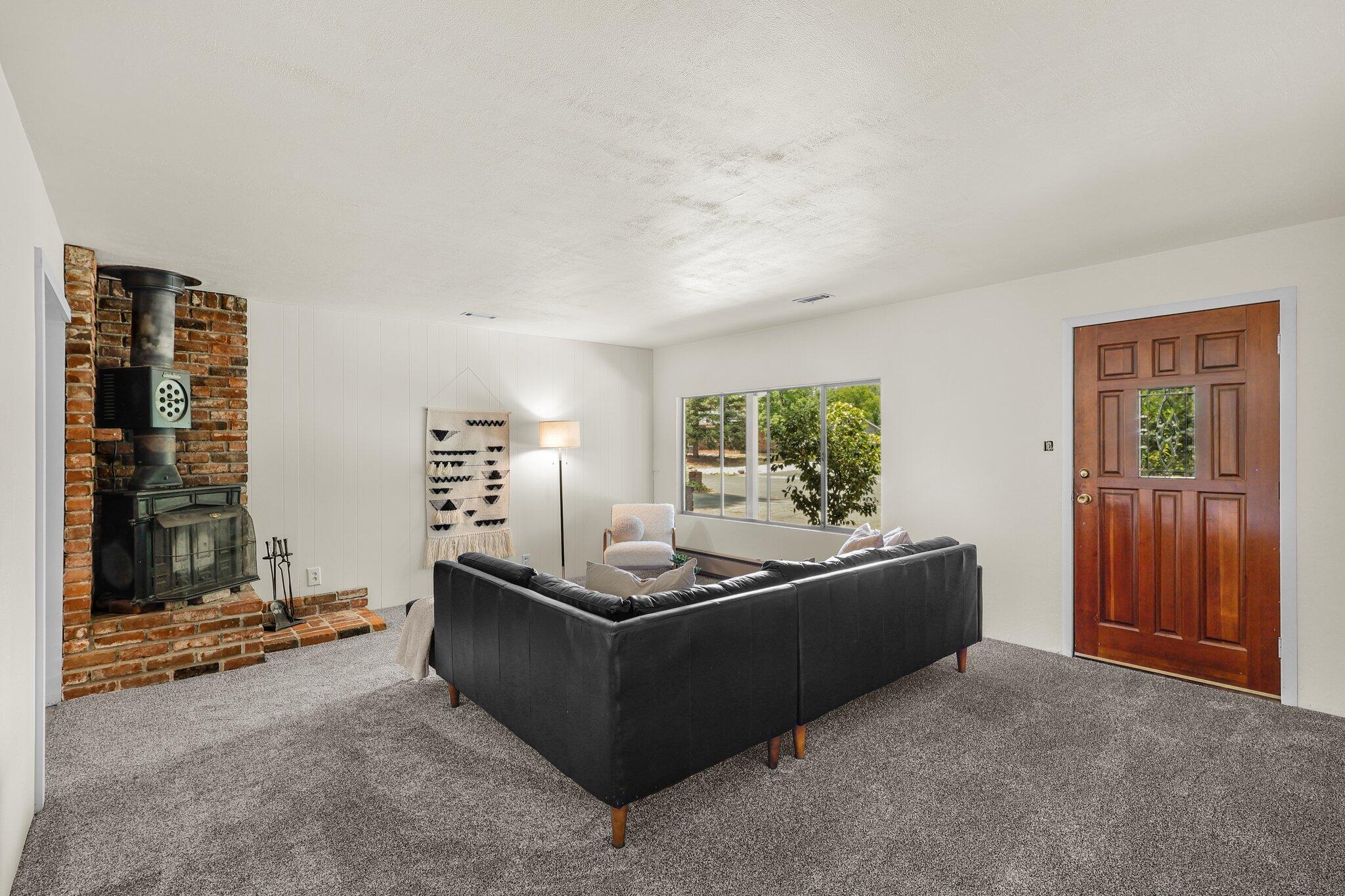 Property Photo: 3639 E Keswick Dam Road CA 96003