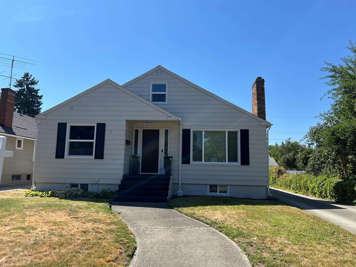Property Photo:  4008 E 5th Ave  WA 99202 