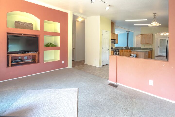 Property Photo: 103 Lake View Pines Rd NM 87718
