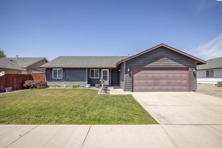 Property Photo: 8307 Camano Drive WA 99301