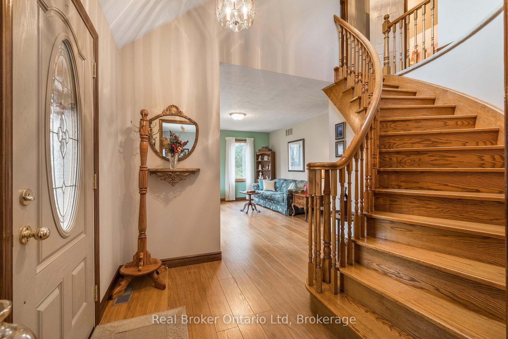 Property Photo: 203 Sideroad 5 N/A ON N0H 1A0