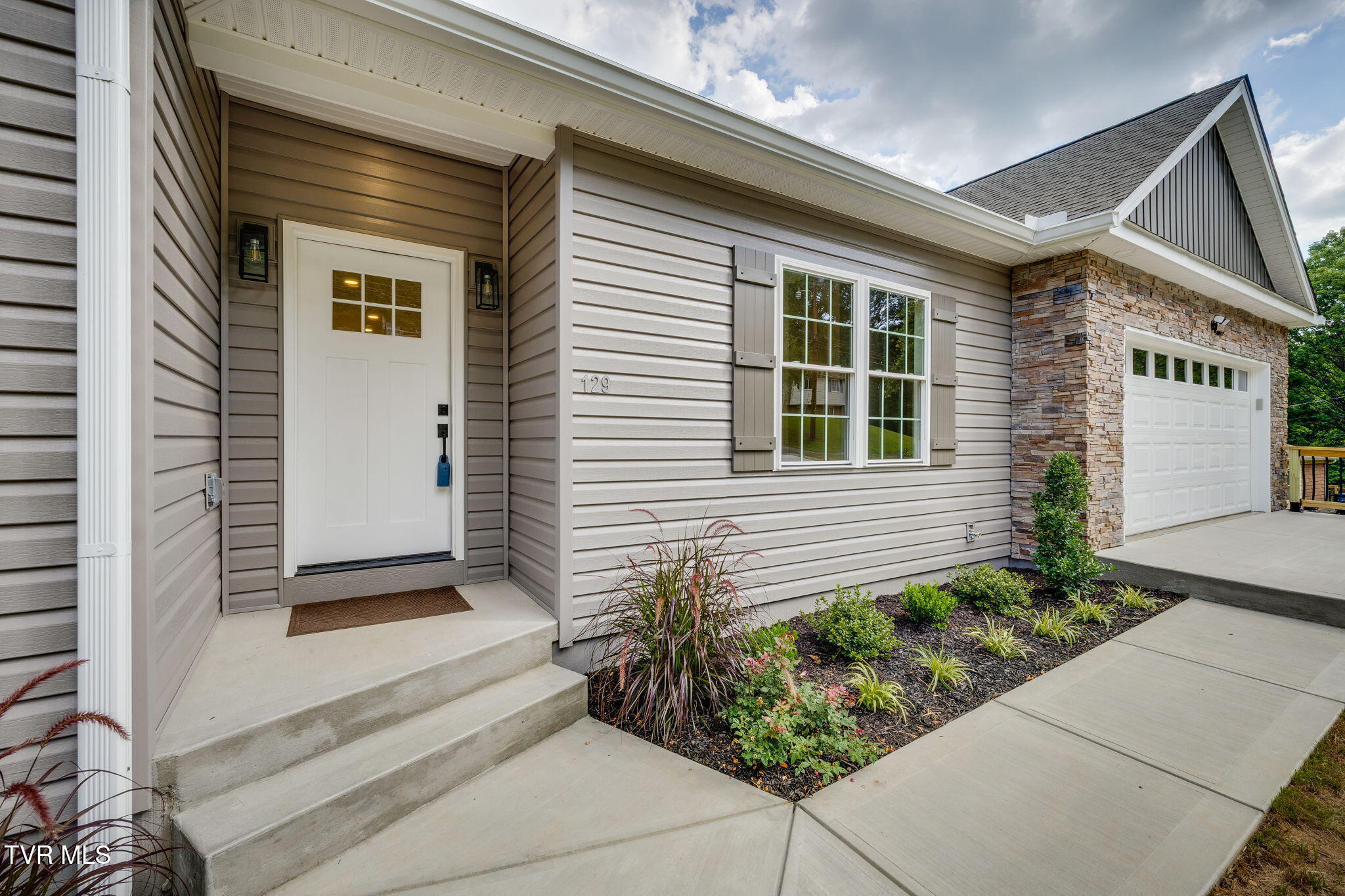 129 Stratton Place  Kingsport TN 37663 photo