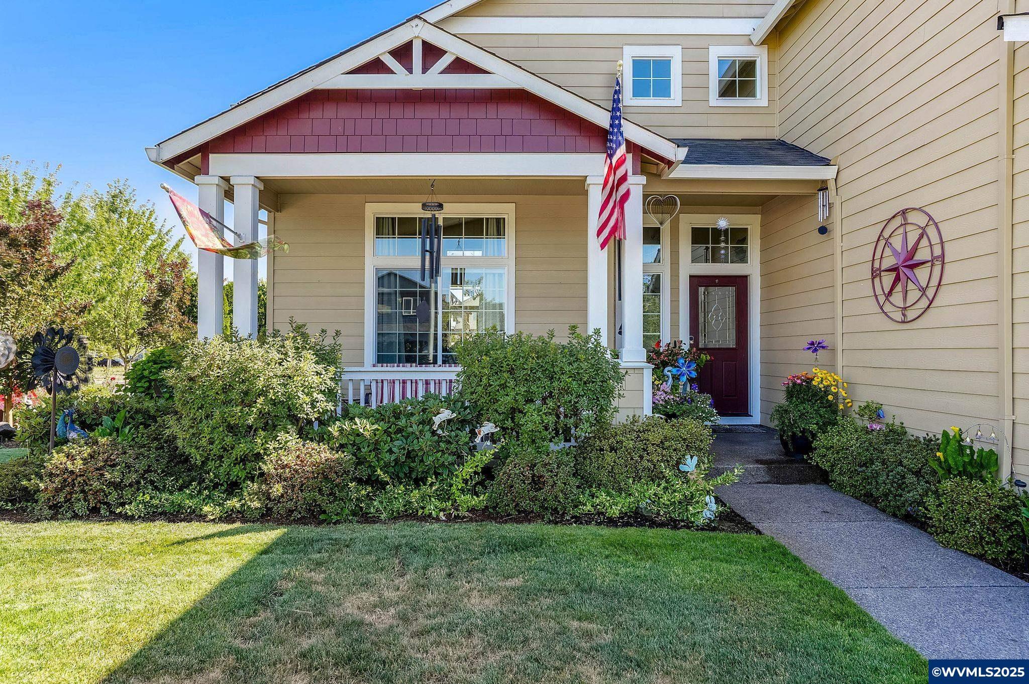 Property Photo: 3202 Oxford St OR 97071