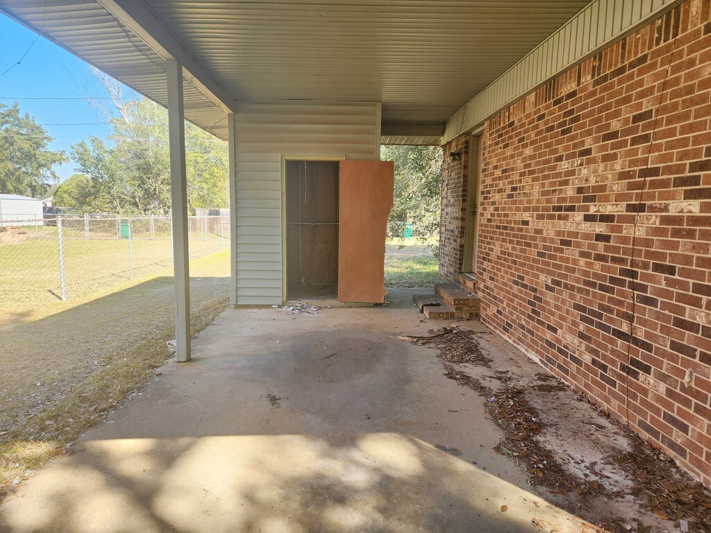 Property Photo: 805 E 4th Ave GA 31701