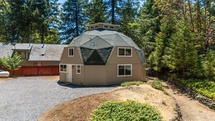 4499 Daisy Drive  Willits CA 95490 photo