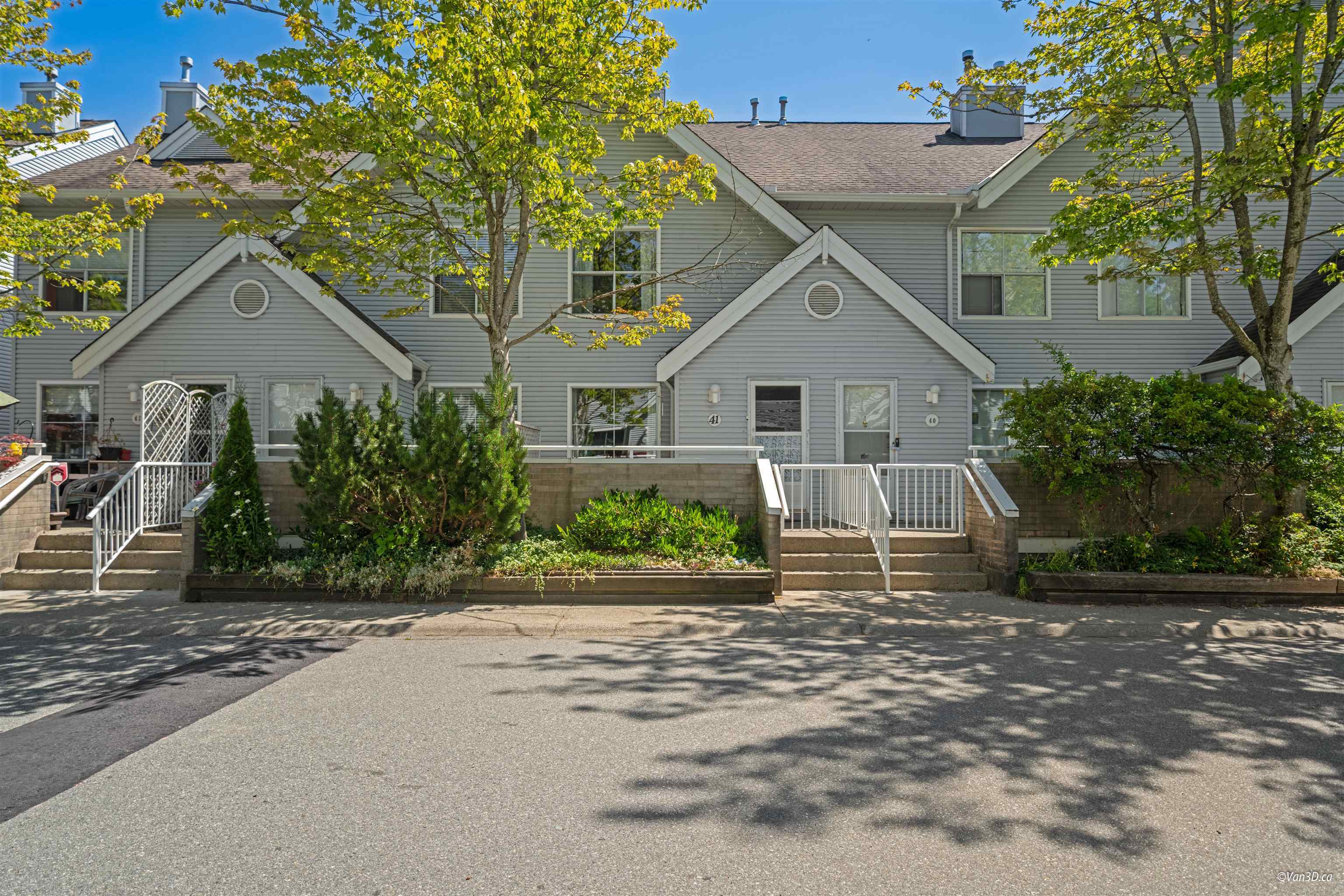 Property Photo: 13706 74 Avenue 41 BC V3W 1K3