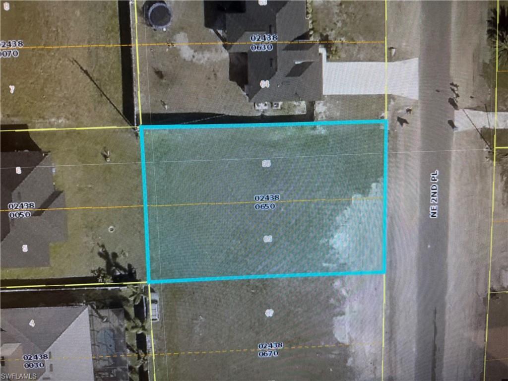 Property Photo: 1226 NE 2nd Pl FL 33909