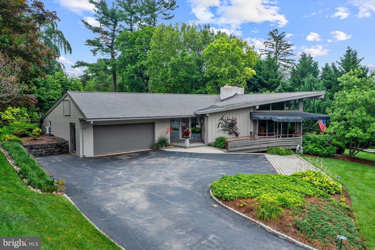 Property Photo: 314 N Union Street PA 19348