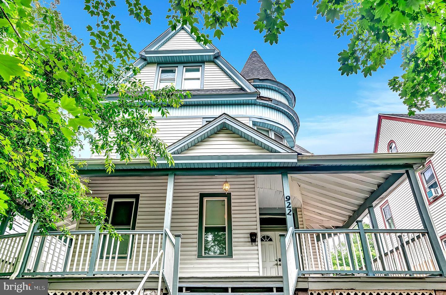 Property Photo: 922 Edgewood Avenue NJ 08618