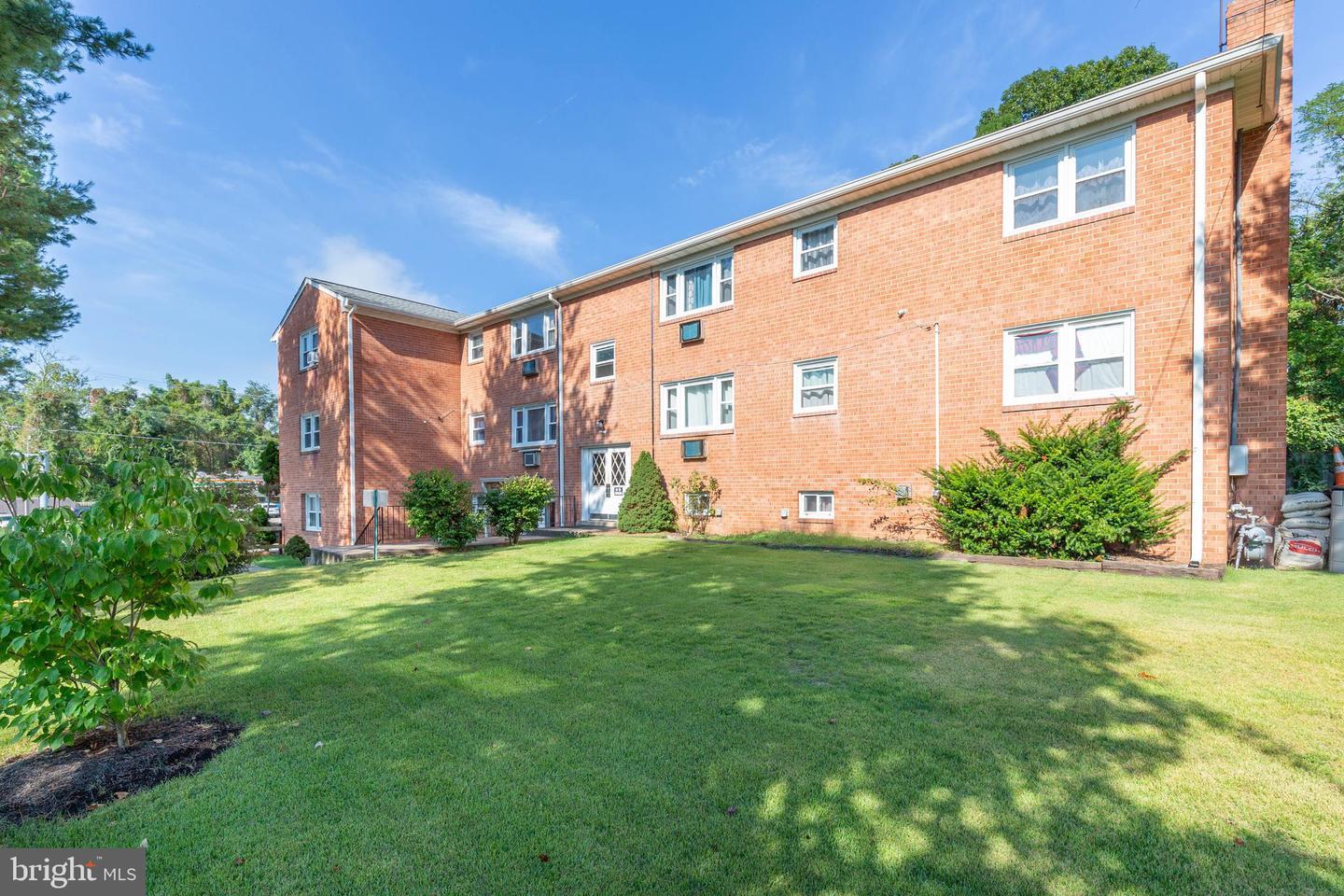 Property Photo: 14698 Colchester Road VA 22191