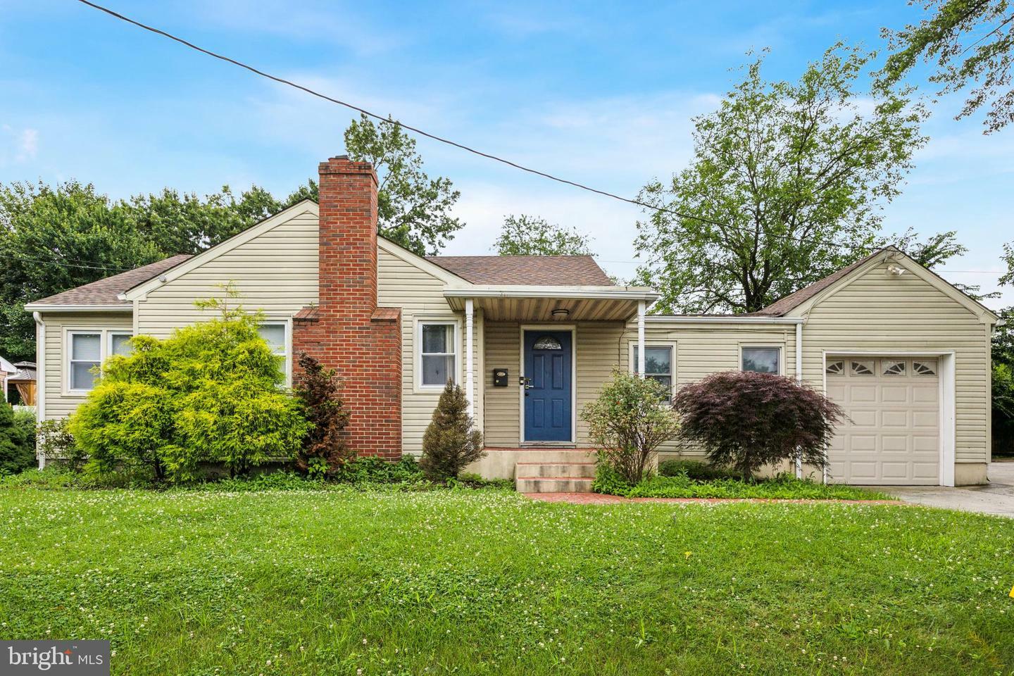Property Photo: 936 Woodlane Road NJ 08060