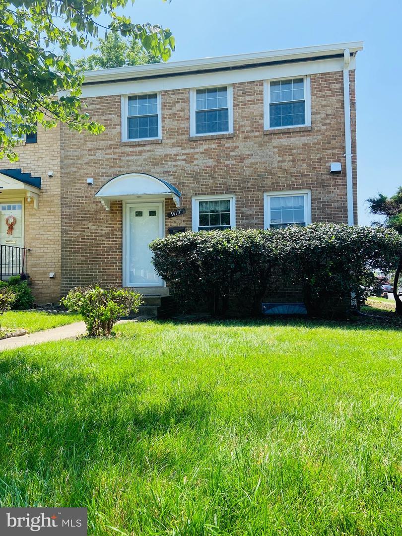 Property Photo: 9117 Vosger Court VA 22031