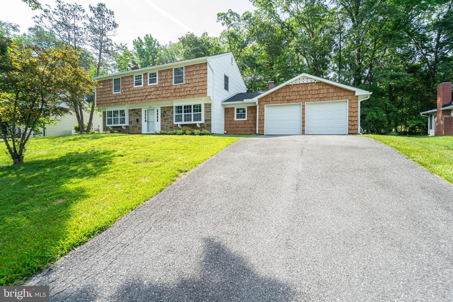 Property Photo: 9003 Eastbourne Lane MD 20708