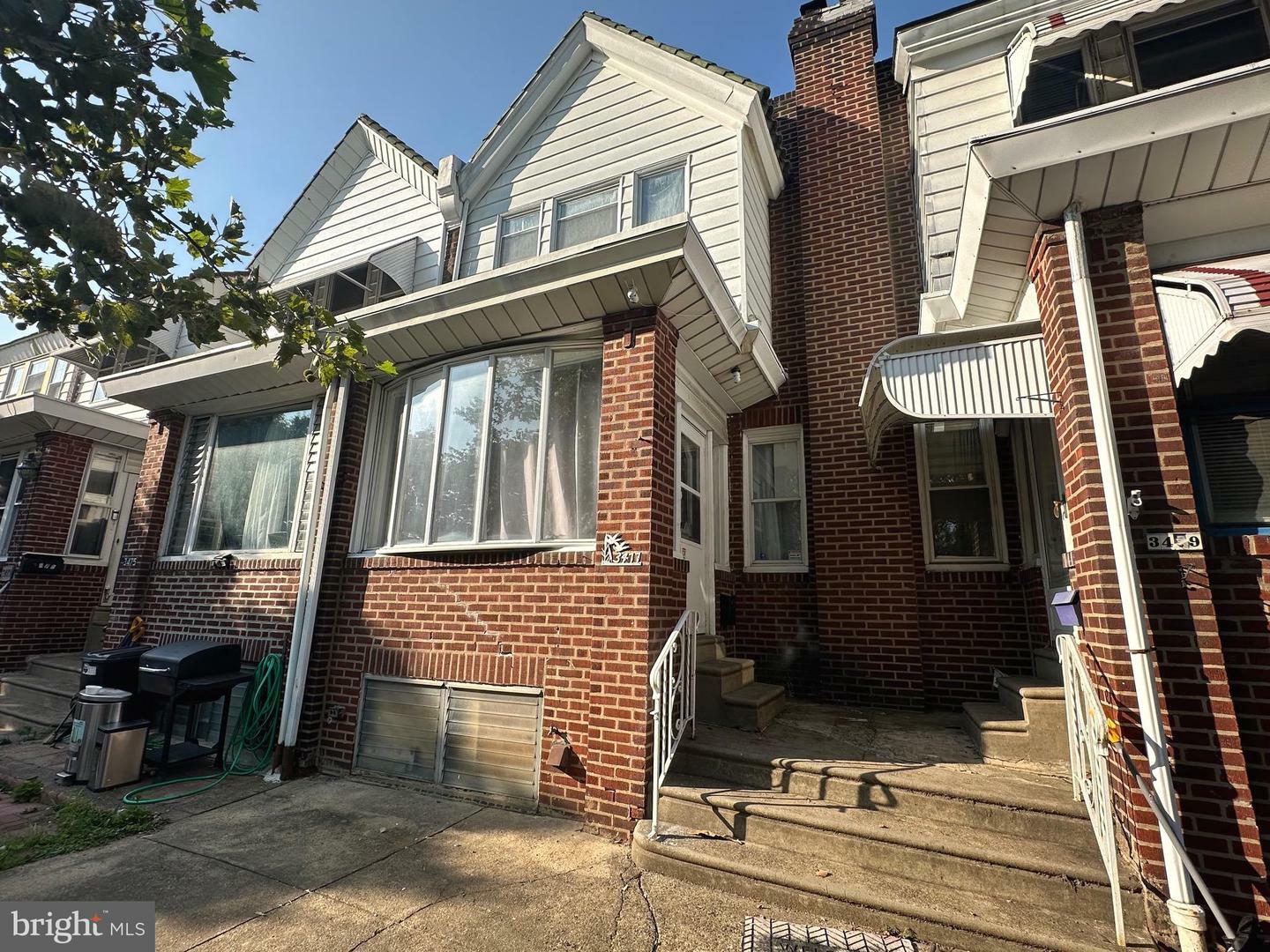 Property Photo: 3477 Friendship Street PA 19149