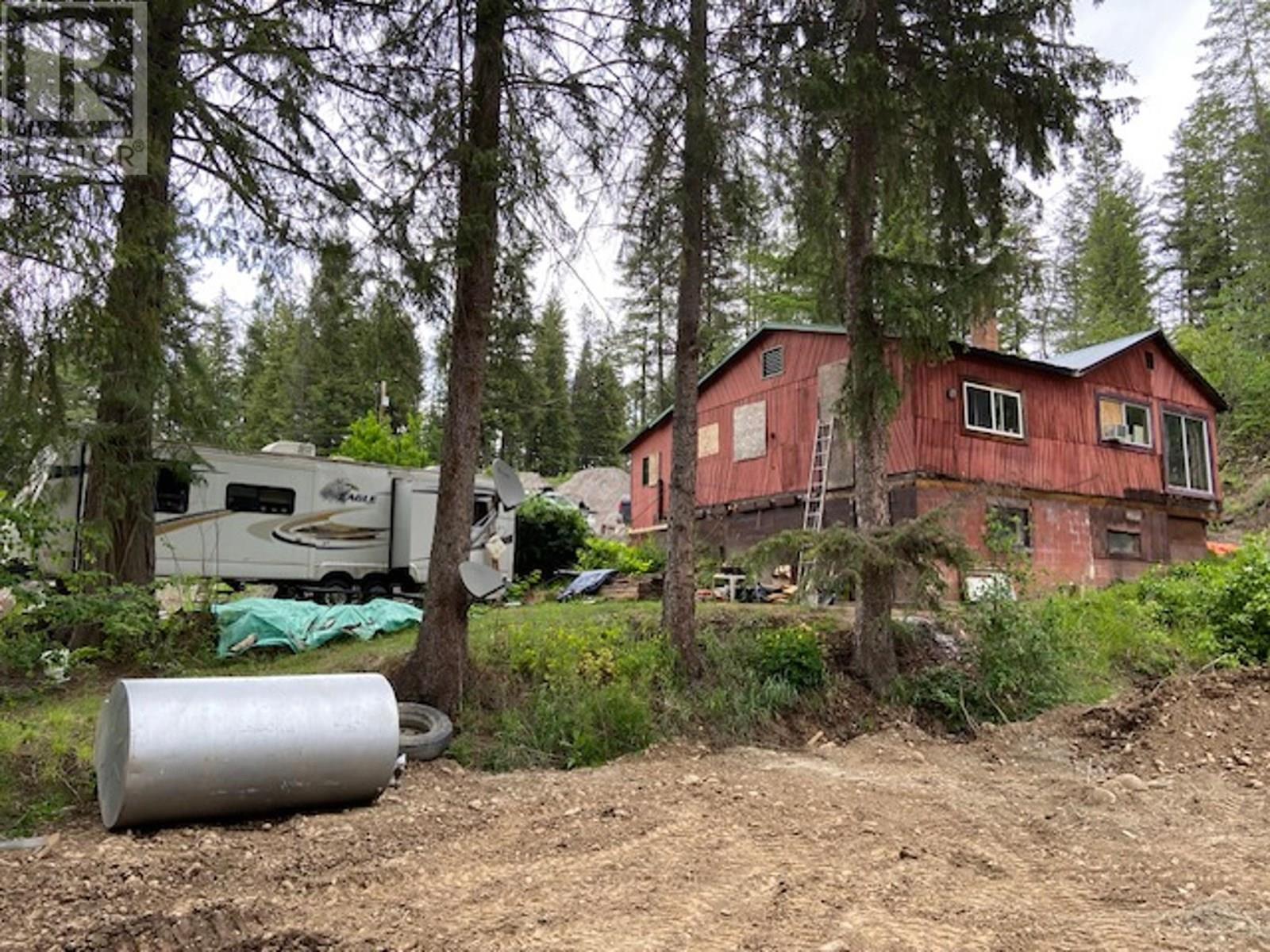 Property Photo: 1098 Highway 6 Other BC V0E 2G0