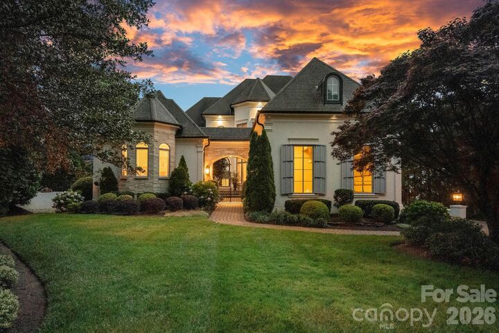 Property Photo: 18408 Harbor Light Boulevard NC 28031