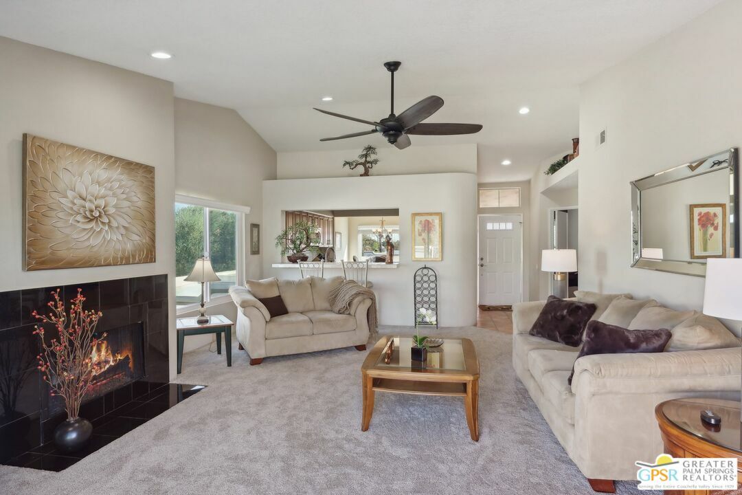 Property Photo: 239 E Vista Royale Cir CA 92211