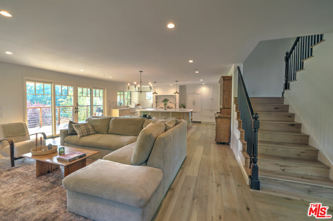 Property Photo: 2310 Laguna Circle Dr CA 91301