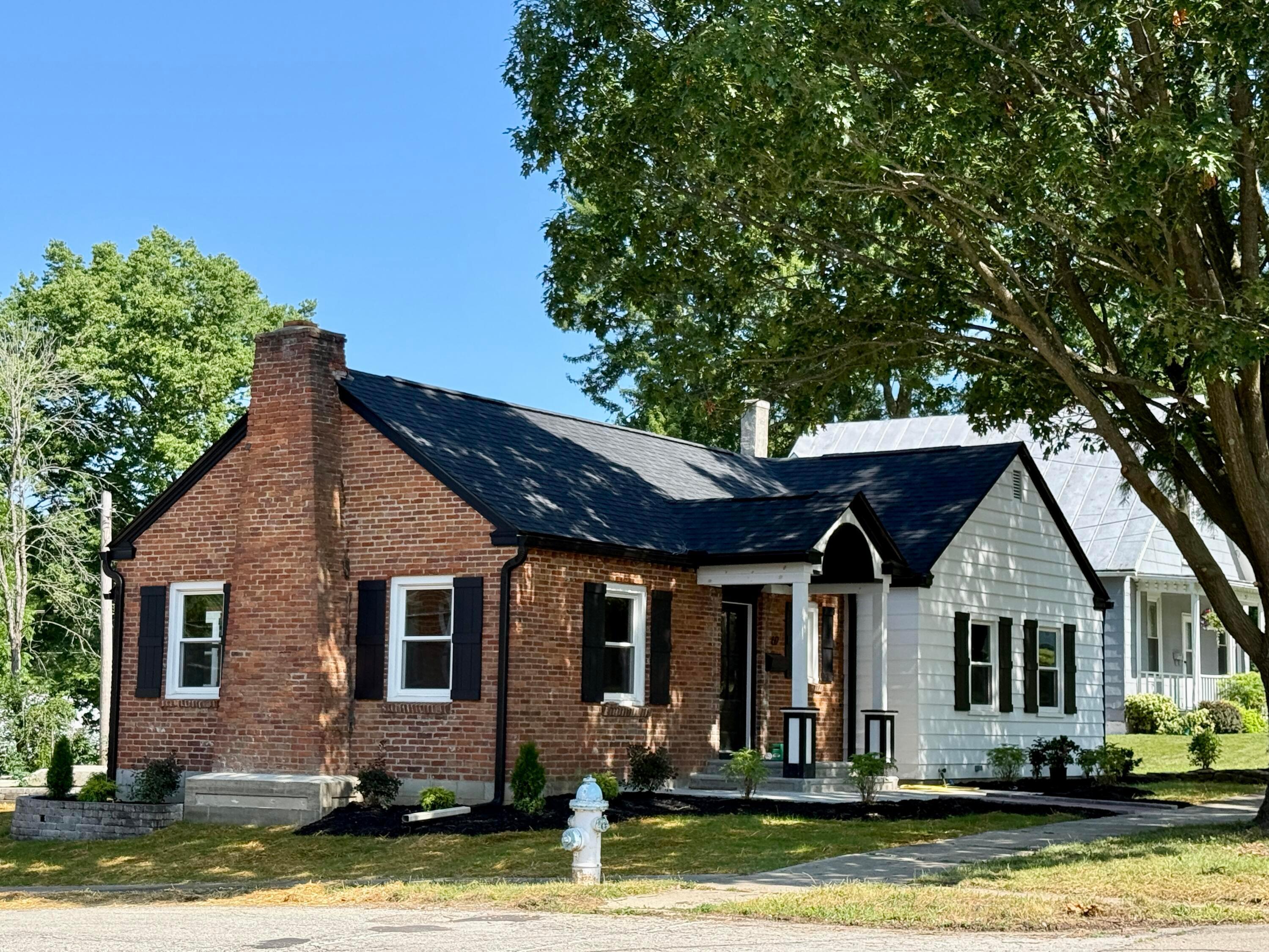Property Photo:  69 N Cherry Street  OH 43338 