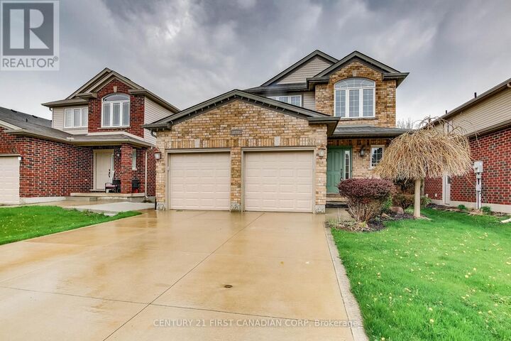 Property Photo:  1048 Silverfox Drive  ON N6G 0G2 