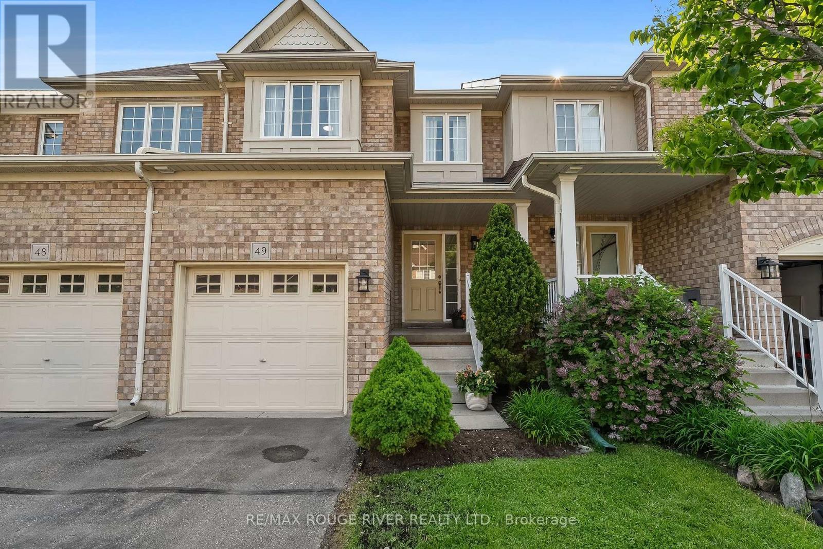 Property Photo: 1087 Ormond Drive 49 ON L1K 0E8