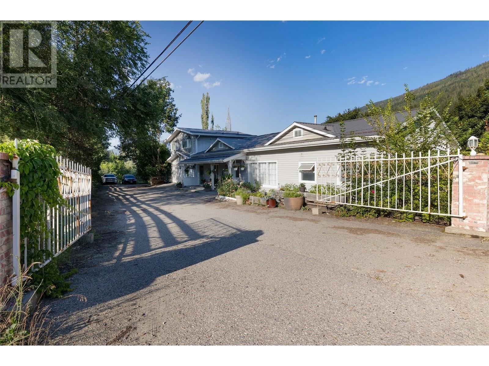 Property Photo: 4350 50 Street Northeast BC V1E 1Y5